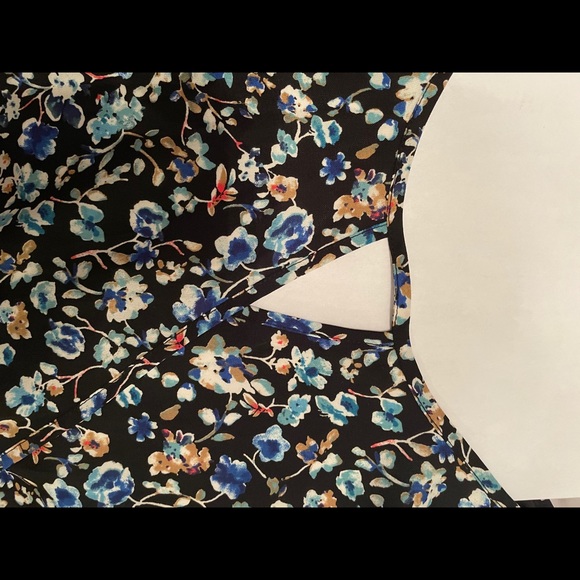 LUSH Patterned Fall Dress - Picture 2 of 3